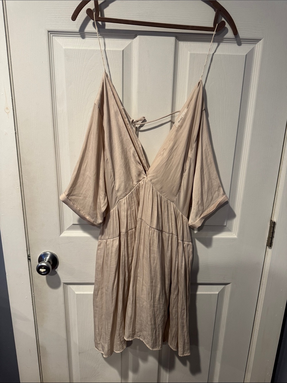 Mustard Seed Blush Cream Cold-Shoulder V-Neck Mini Dress
